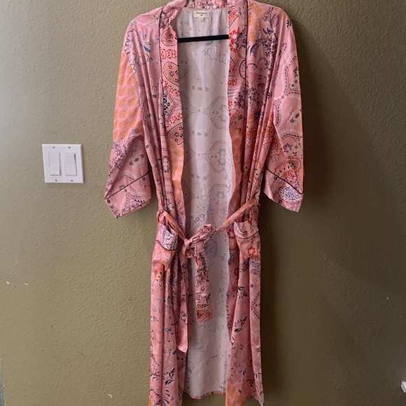 Word market pink robes one size - Picture 3 of 9